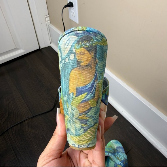 🌿 SAVE THE QUEEN! Italian Graphic Wedge Mule Heels - Picture 4 of 12